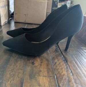 Black High Heels Size 8